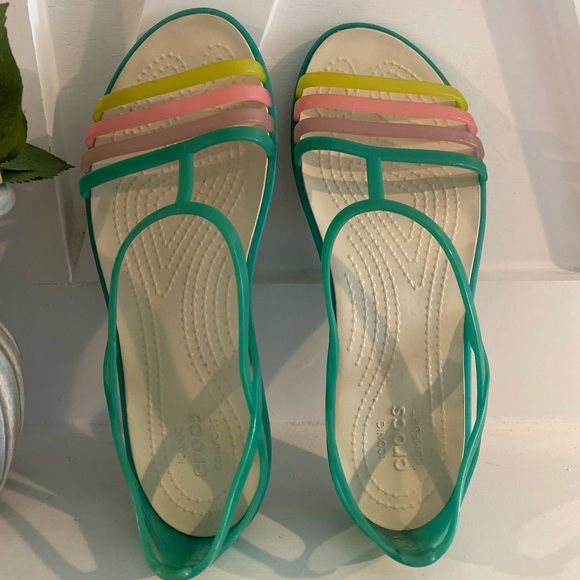 CROCS Shoes - Iconic Crocs Comfort Sandals size 6 Mint Green w/Pastels